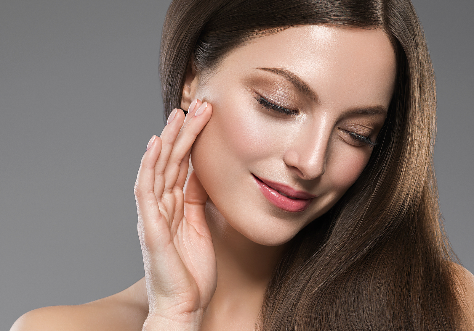 Botox or Fillers - Which Anti-Aging Treatment Is Right For Me? 1 Beautiful female face healthy natural skin fashion make up brunette smooth hair woman spa cosmetic portrait